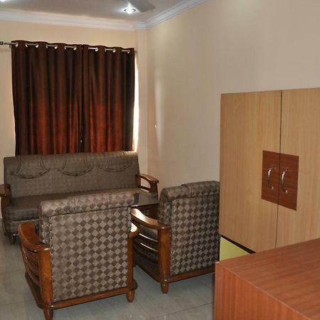 سيليجوري Hotel Simla المظهر الخارجي الصورة