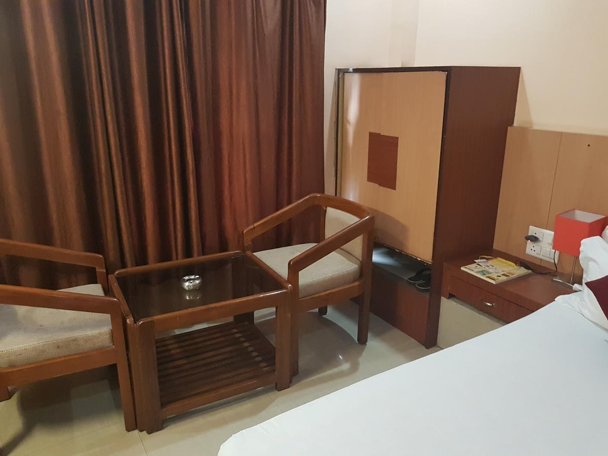 سيليجوري Hotel Simla المظهر الخارجي الصورة