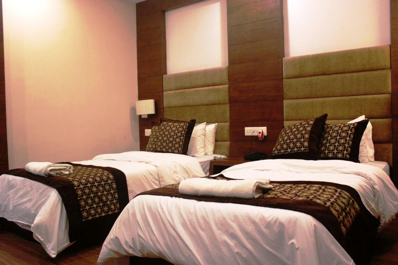 سيليجوري Hotel Simla المظهر الخارجي الصورة