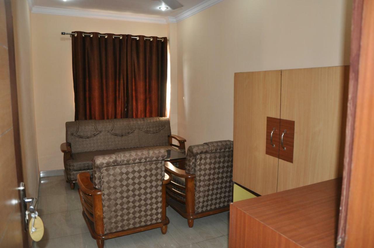 سيليجوري Hotel Simla المظهر الخارجي الصورة